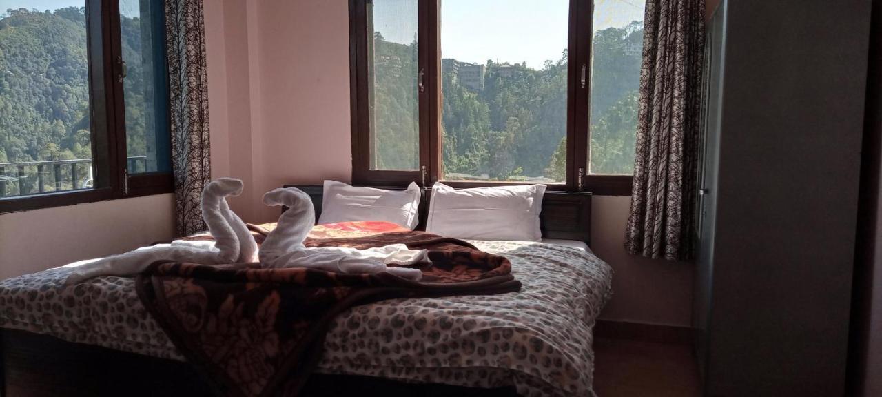 Thakur Homes- Couple And Family Friendly Homestay Shimla Exteriör bild
