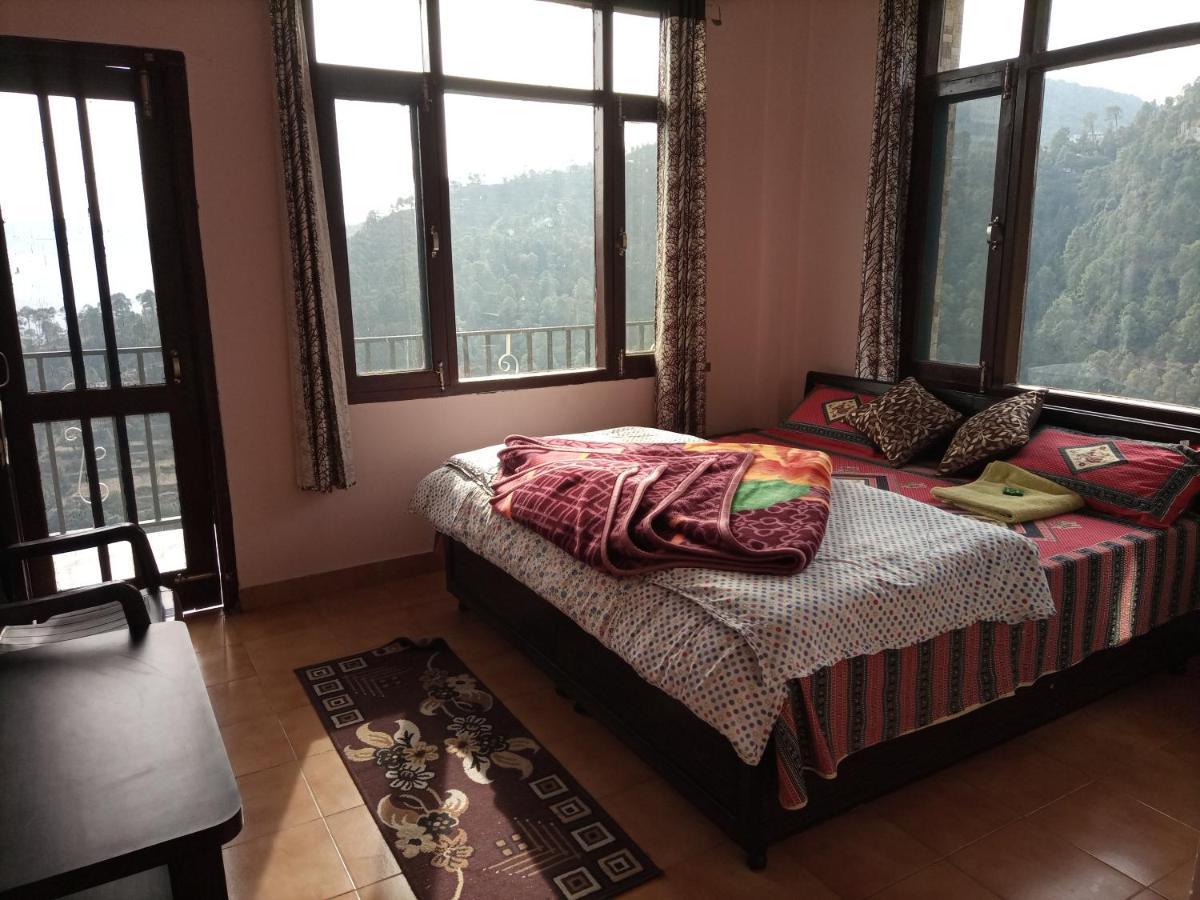 Thakur Homes- Couple And Family Friendly Homestay Shimla Exteriör bild