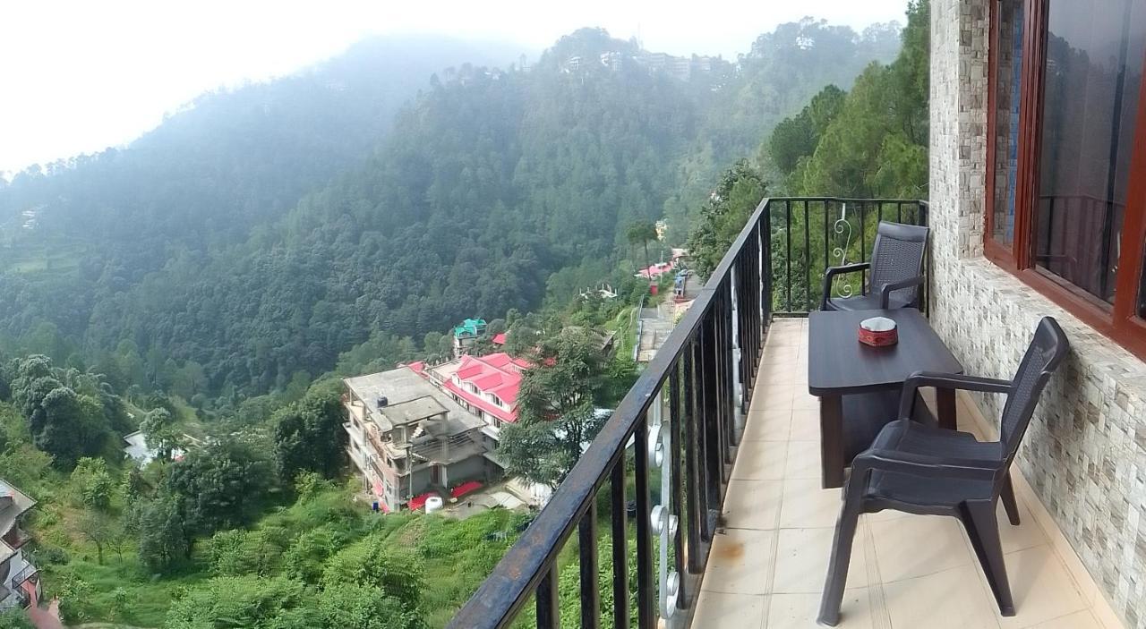 Thakur Homes- Couple And Family Friendly Homestay Shimla Exteriör bild