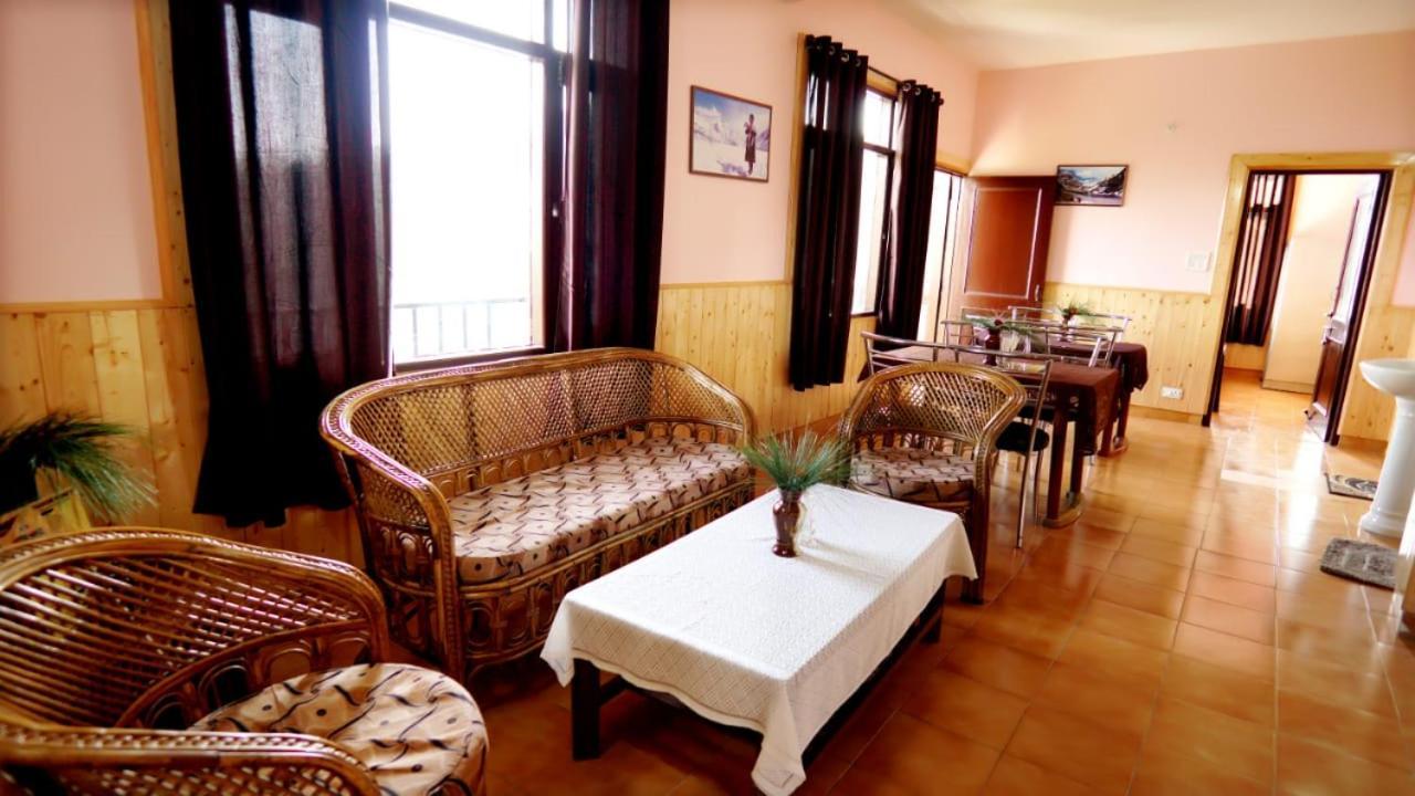 Thakur Homes- Couple And Family Friendly Homestay Shimla Exteriör bild