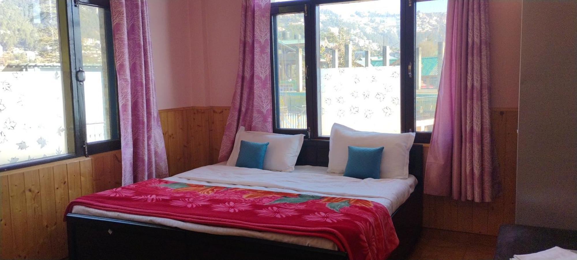 Thakur Homes- Couple And Family Friendly Homestay Shimla Exteriör bild