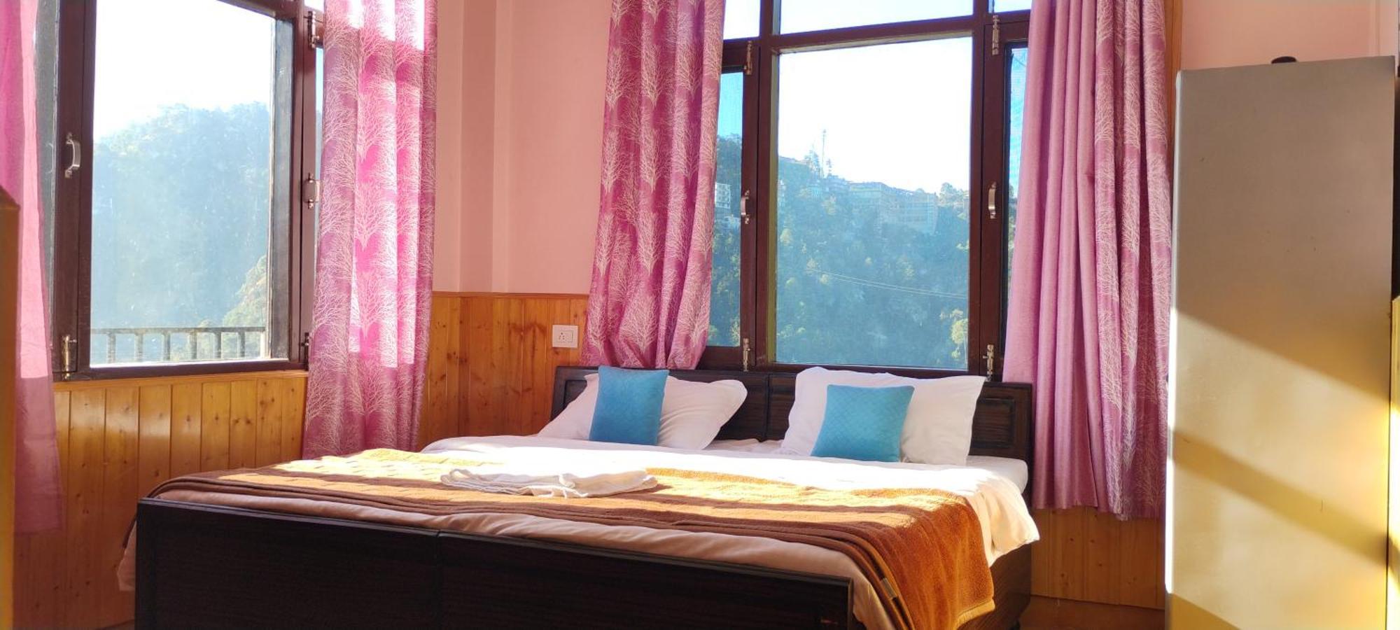 Thakur Homes- Couple And Family Friendly Homestay Shimla Exteriör bild